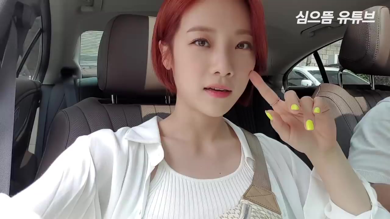 韩国健身女主播(euddeum shim)小轻松的一天