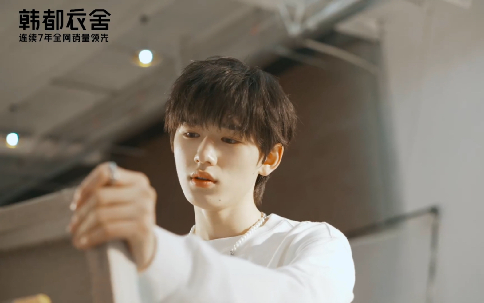 【宋亚轩】韩都衣舍宠粉花絮第一弹cut_哔哩哔哩_bilibili