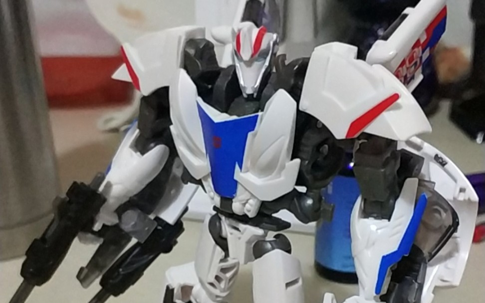 【变文化模玩评测】第1期 烟幕 领袖之证日版(三乘合体)