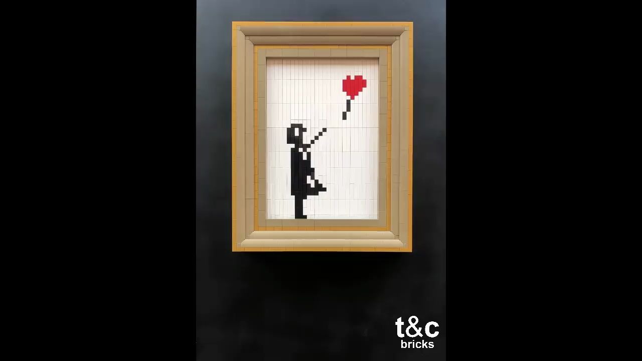 [图]乐高MOC：Banksy 气球女孩 苏富比拍卖会 经典场面重现