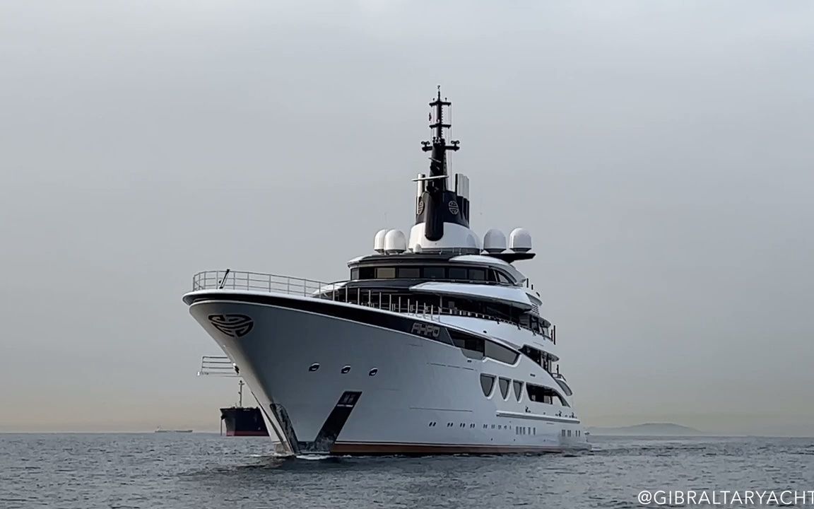 ahpo - $300 million superyacht docking in gibraltar 4k