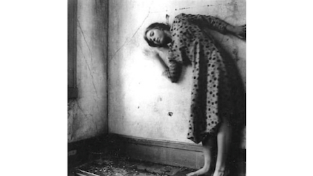 [死亡][混沌][再生]终年22岁摄影天才法兰克斯卡ⷮŠ伍德曼(francesca woodman) 令人窒息的情绪传达哔哩哔哩bilibili