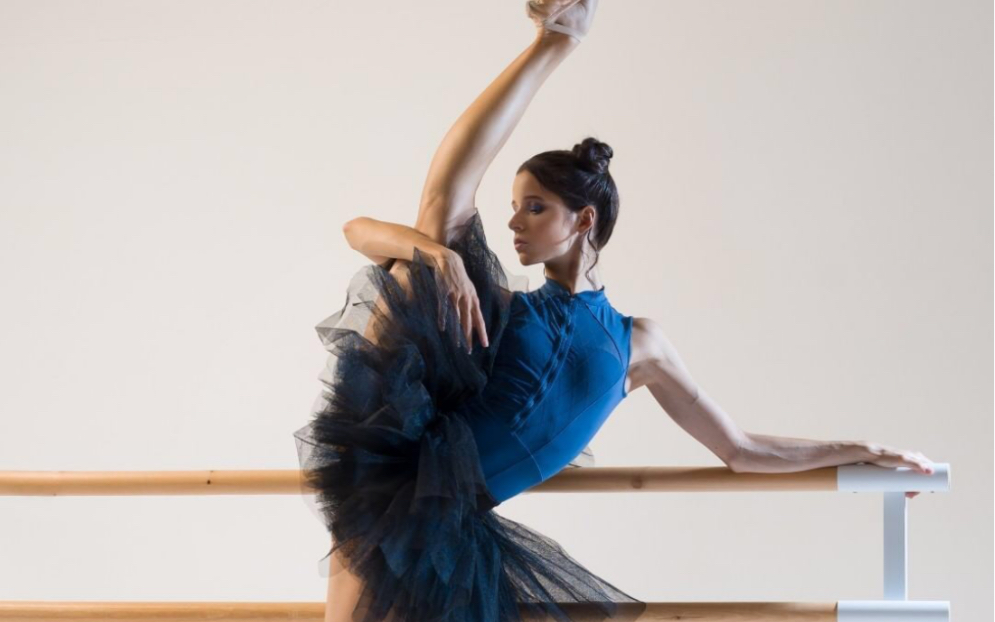 马林斯基网红小美女maria khoreva的海盗宫女三人舞女变奏