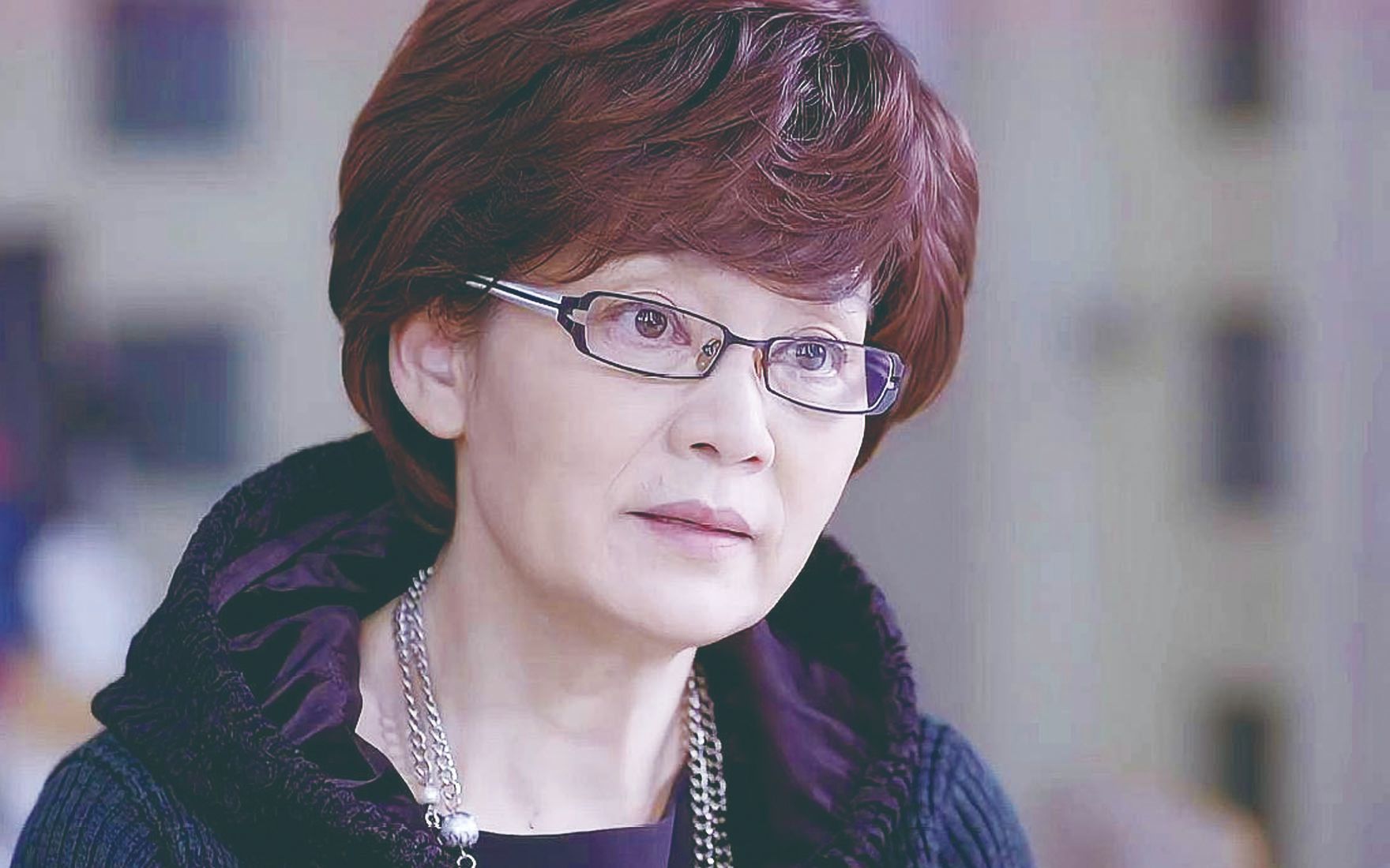 "恶婆婆"潘虹:24岁成名,66岁皈依佛门,她到底经历了什么?