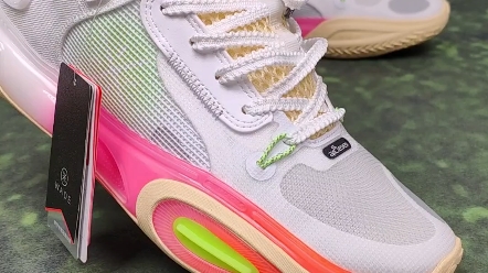 李宁全城11绽放