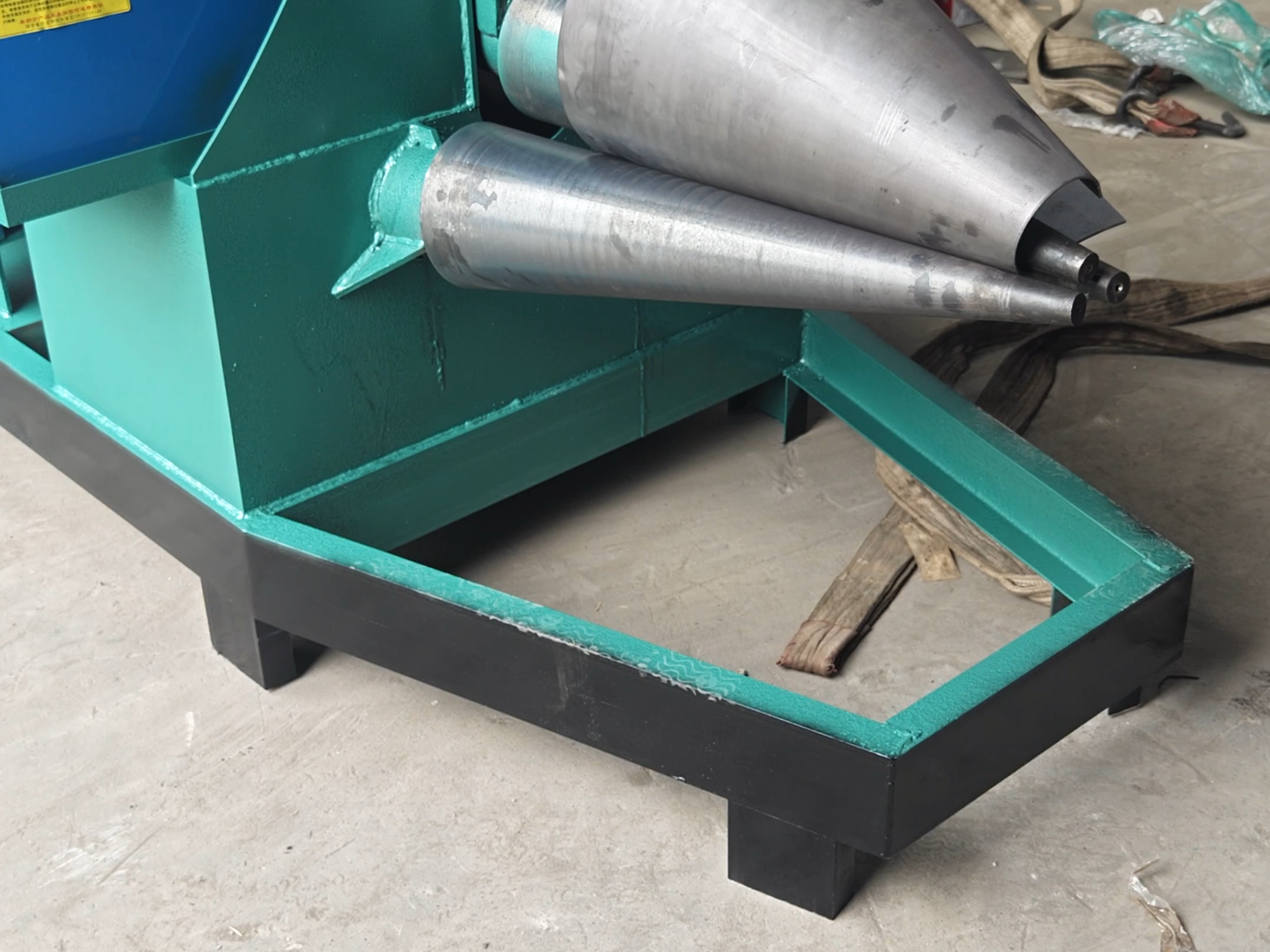 3毫米钢板卷锥机大小头椎筒卷圆机锥形卷板机