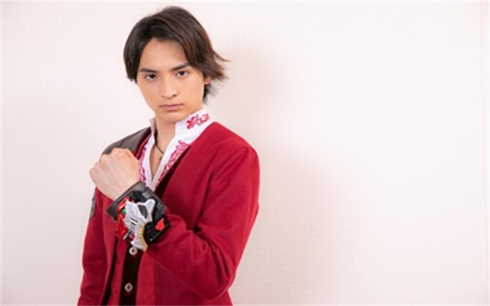 【骑士龙角色曲系列mad】勇猛的骑士-龙装红_哔哩哔哩 (゜-゜)つロ