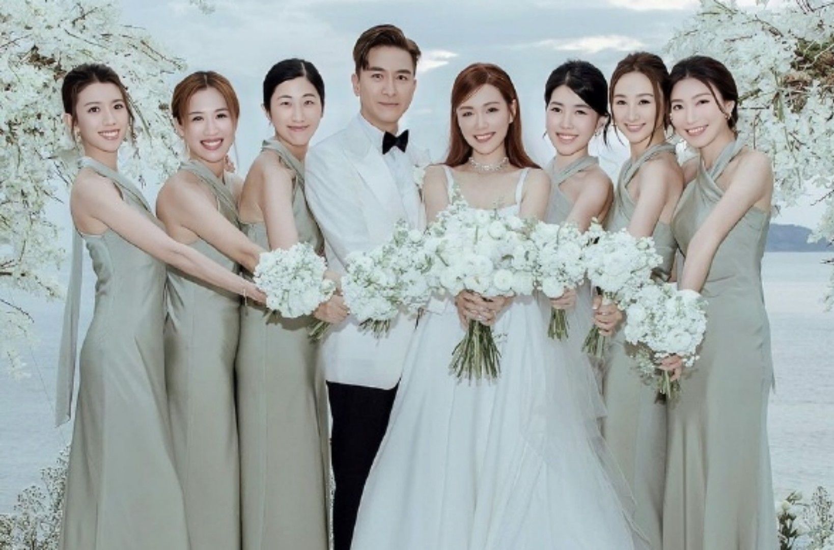 马国明汤洛雯婚礼现场视频曝光,两人即兴起舞拥吻,高海宁抢到捧花