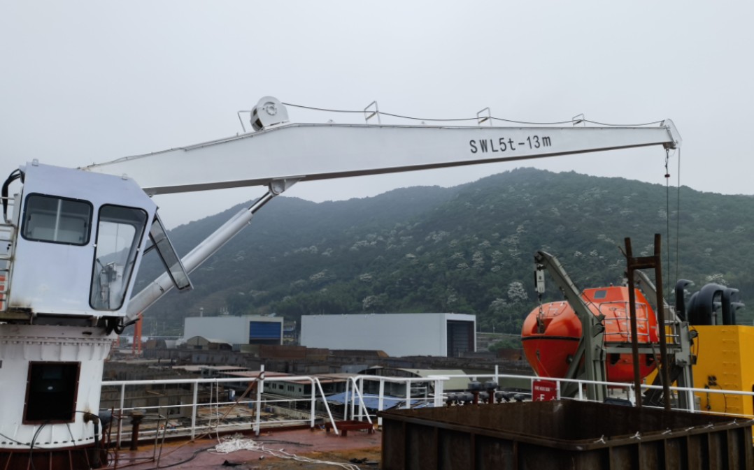 船级社认证的克令吊-济宁鲁邦重工有限公司