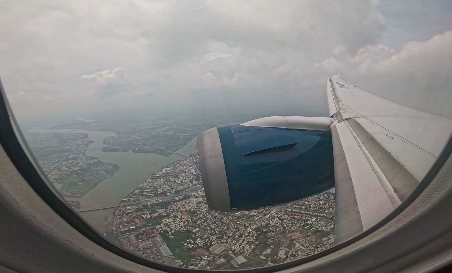 越南航空 78710 韩国首尔 飞往 越南胡志明市 “全程飞行”哔哩哔哩bilibili