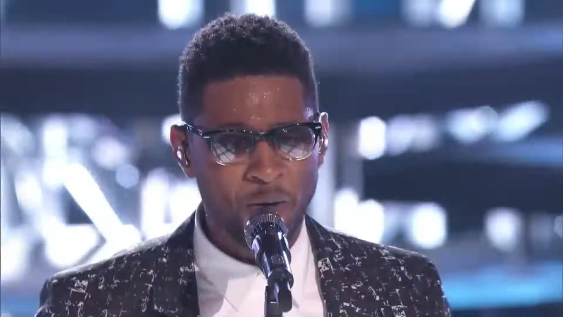 天王usher twisted美国好声音现场