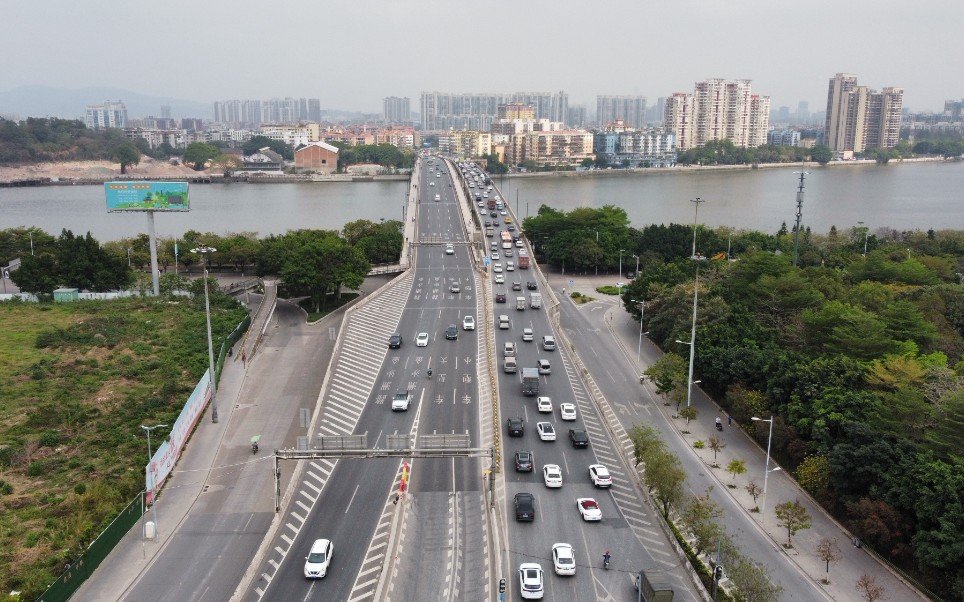 广州金沙洲大桥,20万金沙洲人进入广州市区的唯一通道