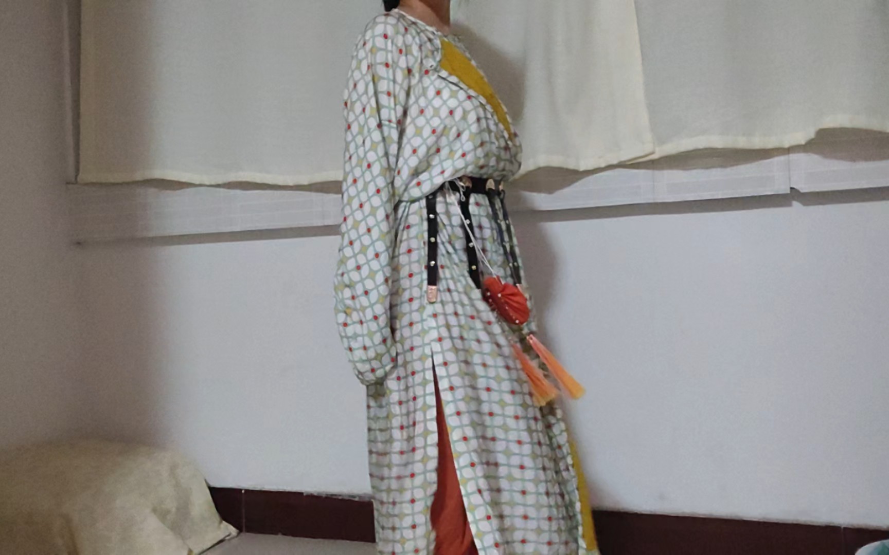 【悠筠】155cm工作党的唐制汉服日常穿搭记录|圆领缺胯袍