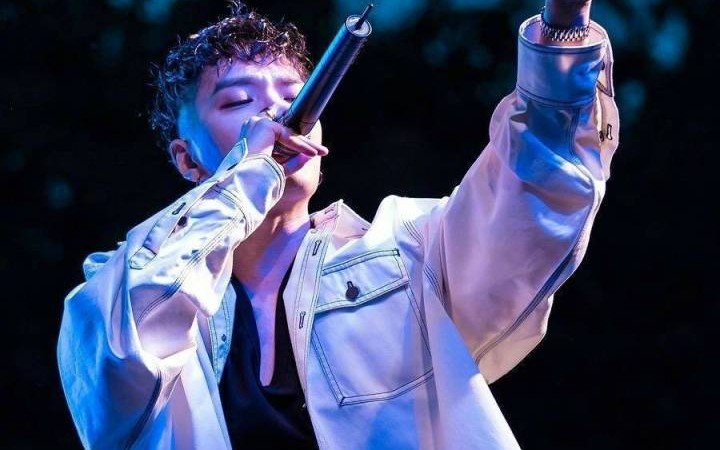 【我独自生活/simon d】最新hip-hop曲:我的心情 就像加平 随便写出来