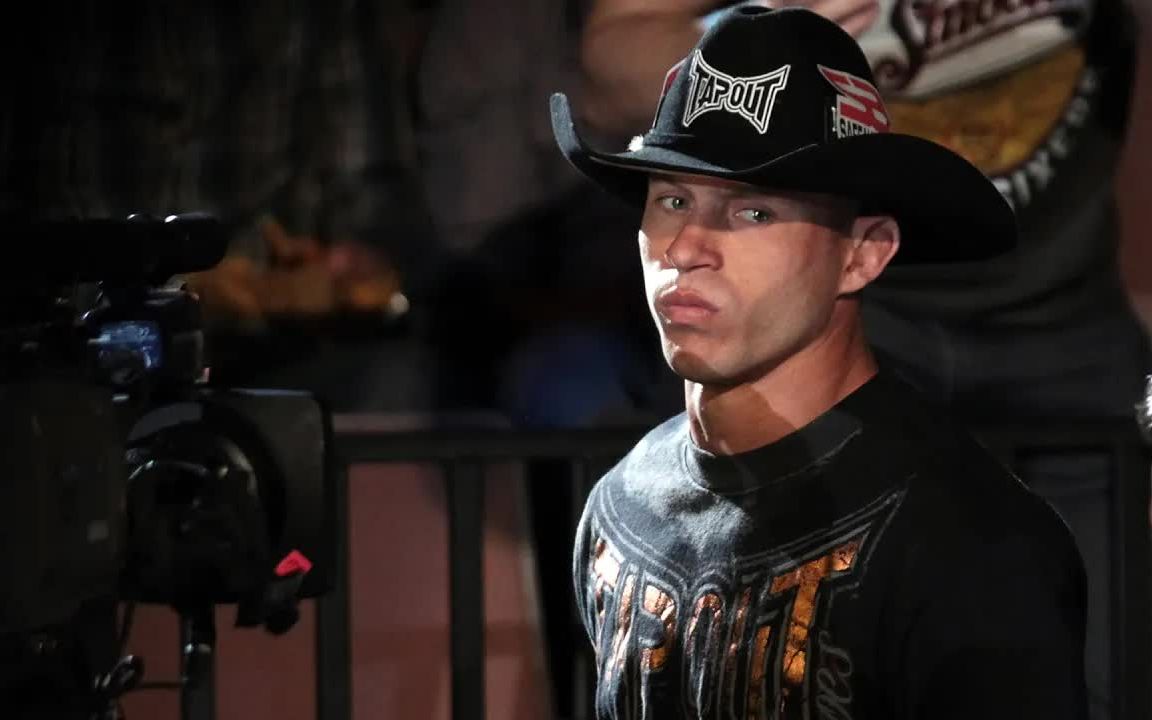 牛仔"唐纳德·塞罗尼的每一次出场  every donald cowboy cerrone ufc