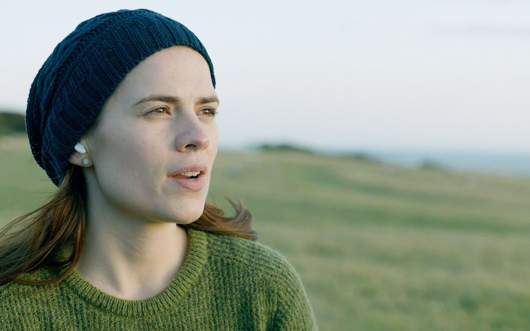 在未来的世界,克隆一个人真的是太简单了.黑镜之《马上回来》