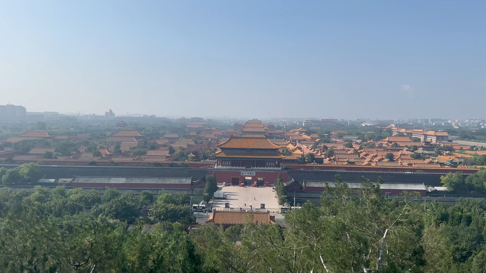 景山公园俯瞰故宫