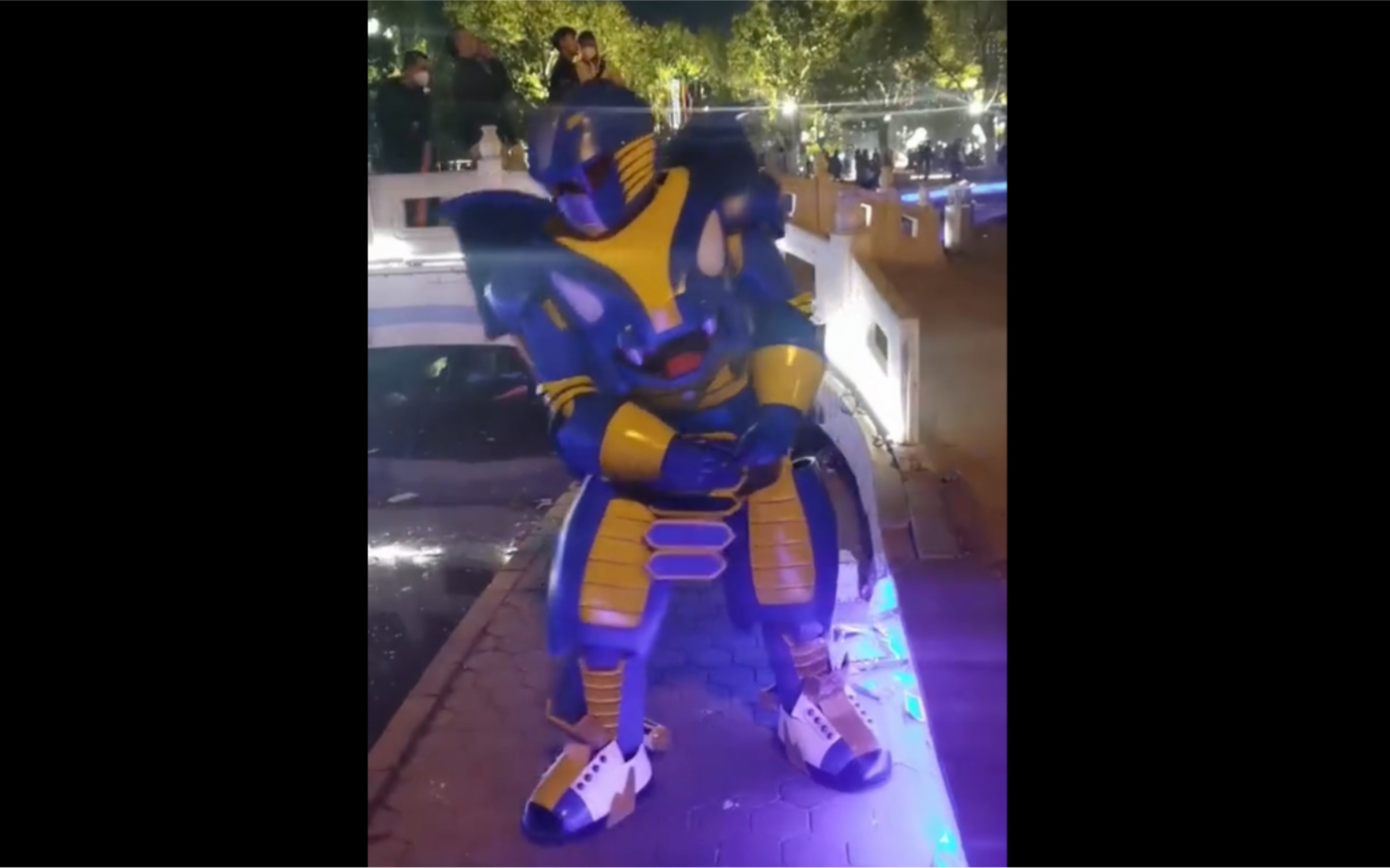 本来挺喜欢蟑螂恶霸的