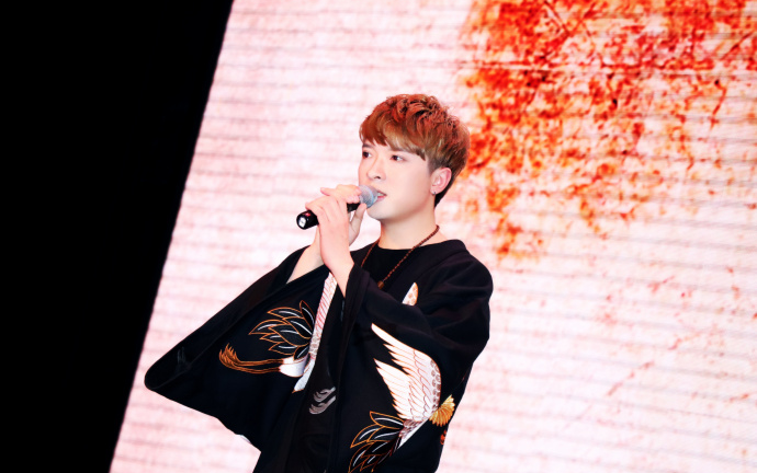 萧忆情停止假奶有生之年系列之古风气质男神