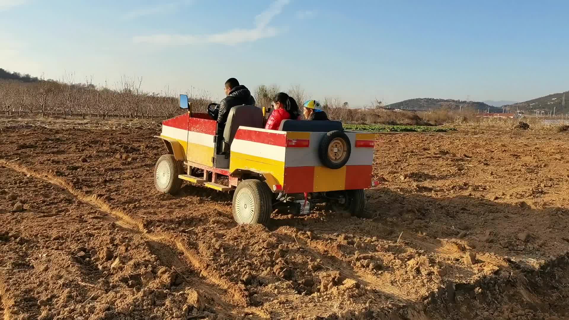 自制四驱电动越野车图片