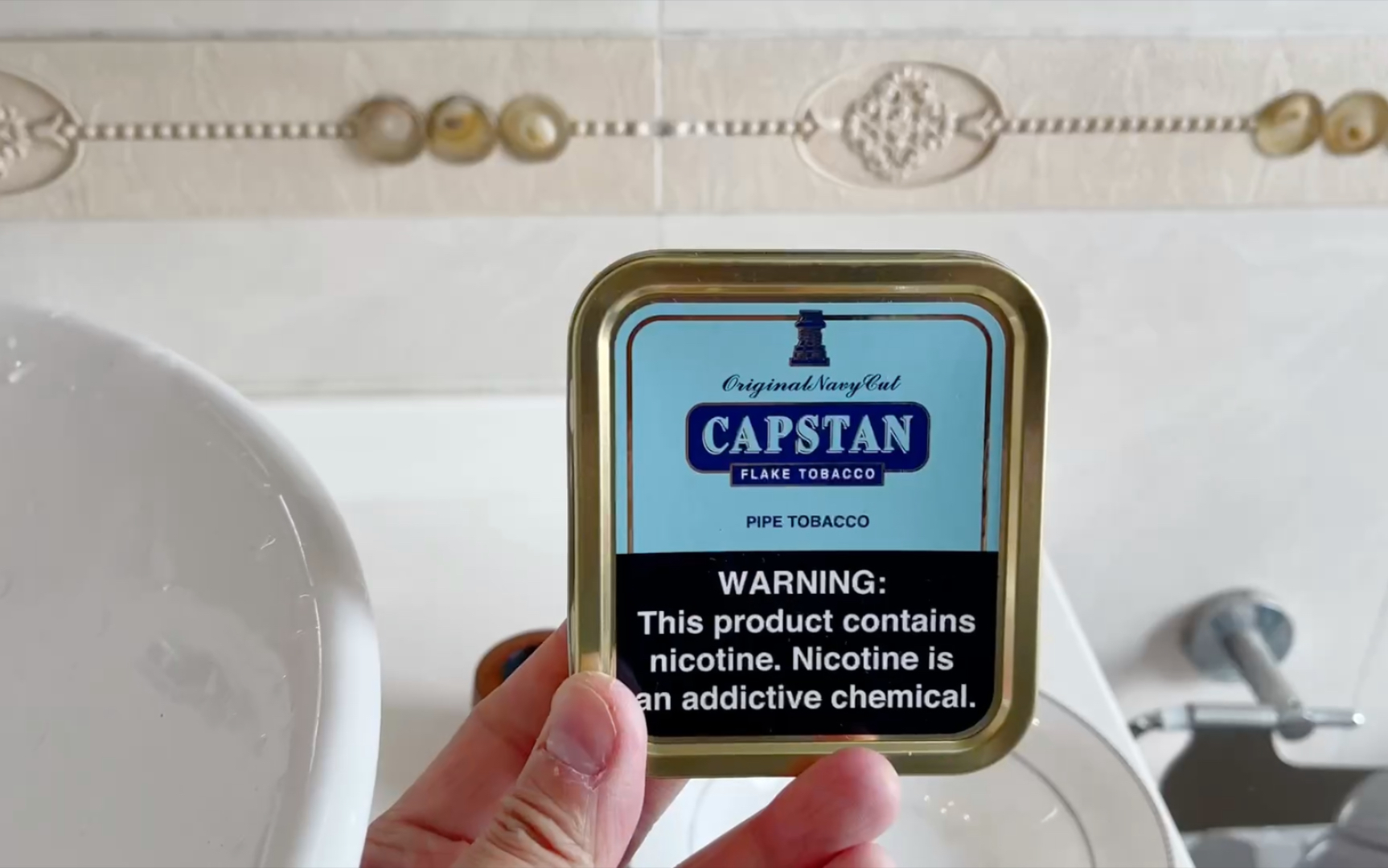 烟斗烟草评测capstanflakeblue蓝绞盘切片纯v劲道23饱满