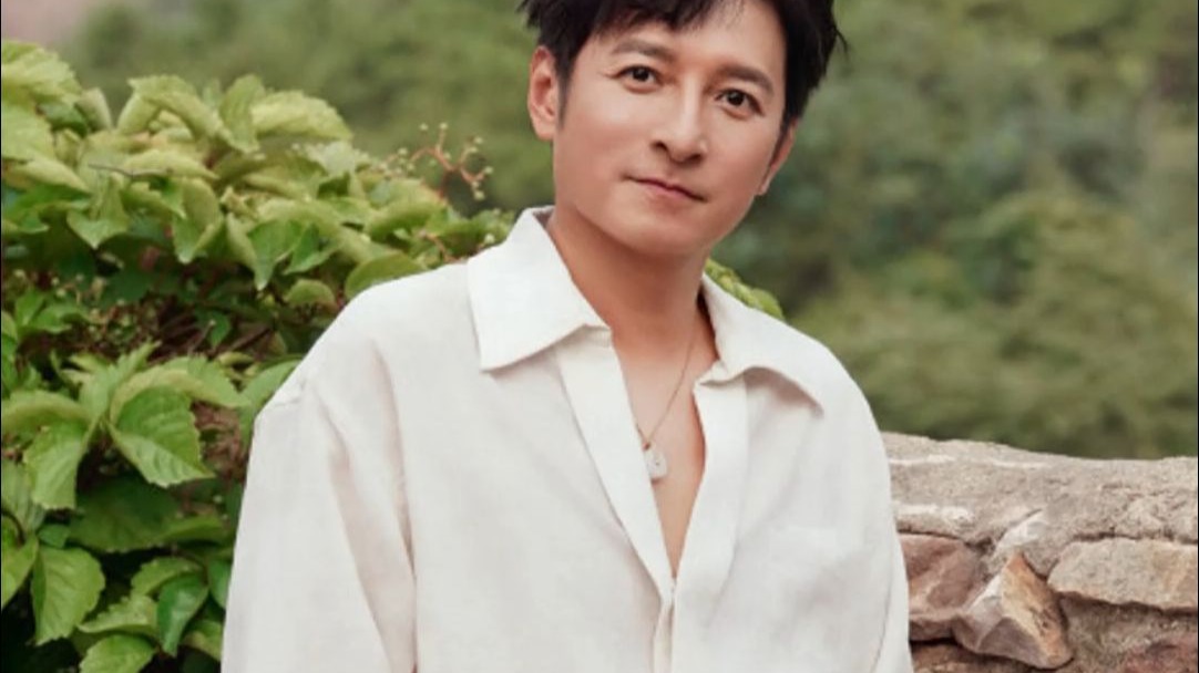 李维嘉隐藏多年的身高被武艺哥俩直接暴露无遗了