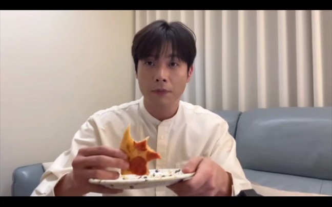 [choi tube]崔丹尼尔的吃播放送,pick最爱的雪糕