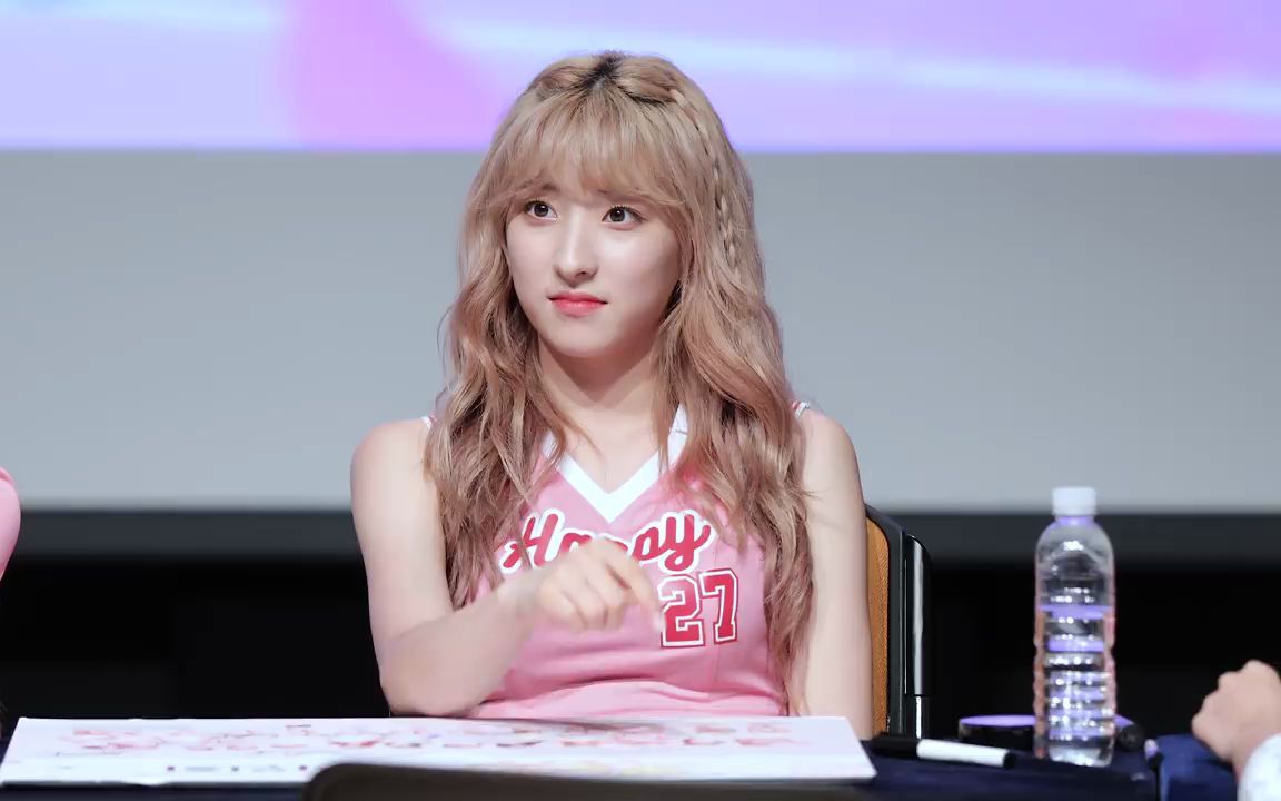 4k宇宙少女恩熙苞娜直拍wjsneunseobona签名会结尾时间退场江南粉丝