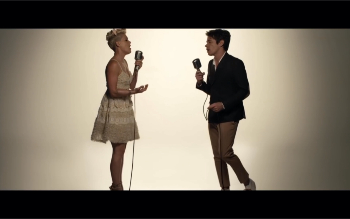 [图]【未发行版本】P!nk＆Nate Ruess "Just Give Me A Reason"