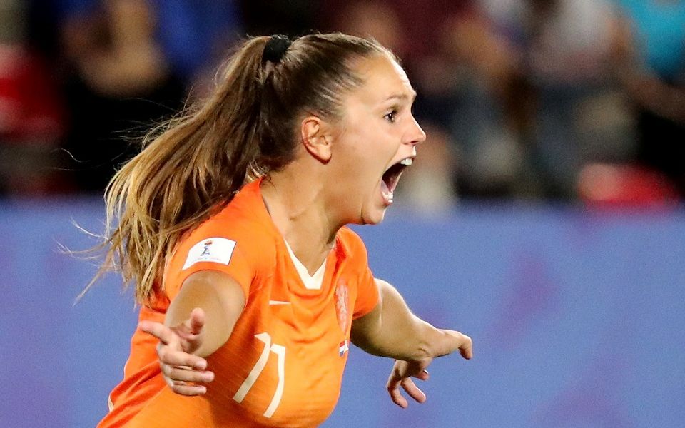 我心永橙 荷兰女足世界足球小姐——莉克马滕斯(Lieke Martens)个人混剪哔哩哔哩bilibili