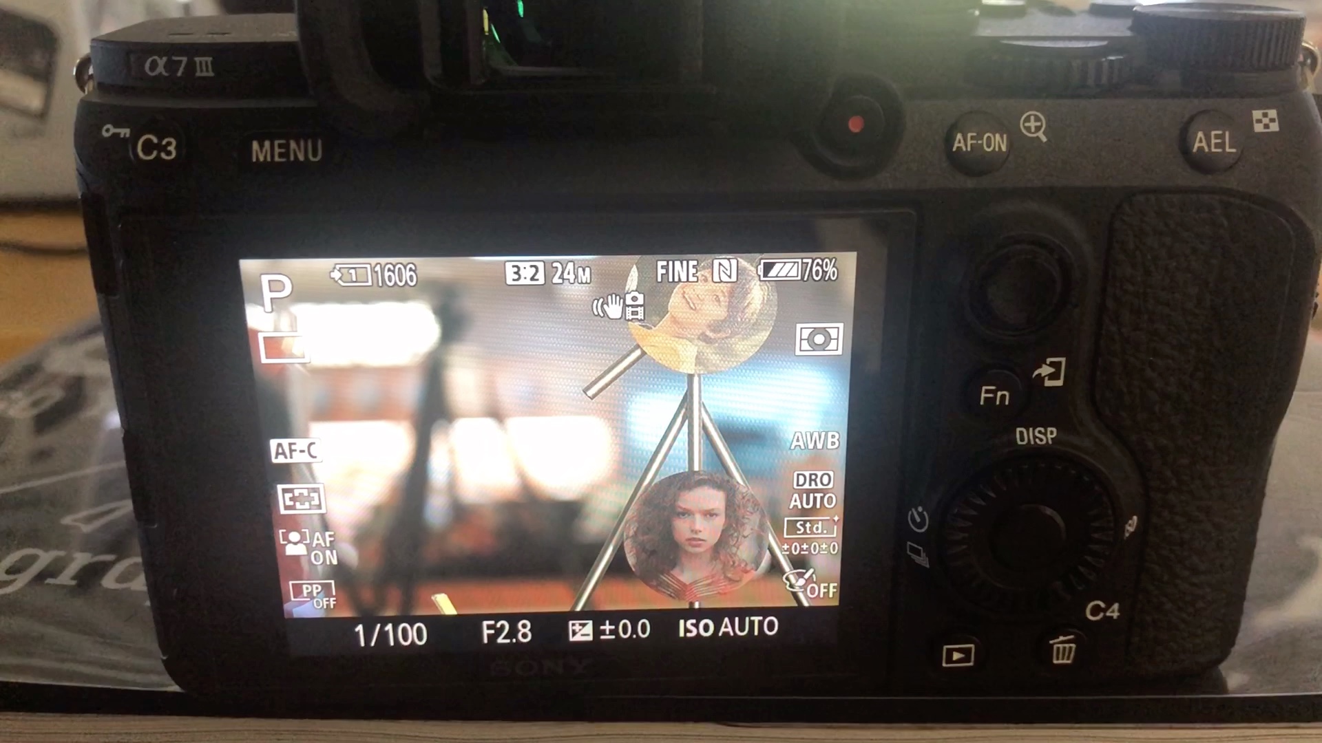 索尼相机如何批量删除照片和视频