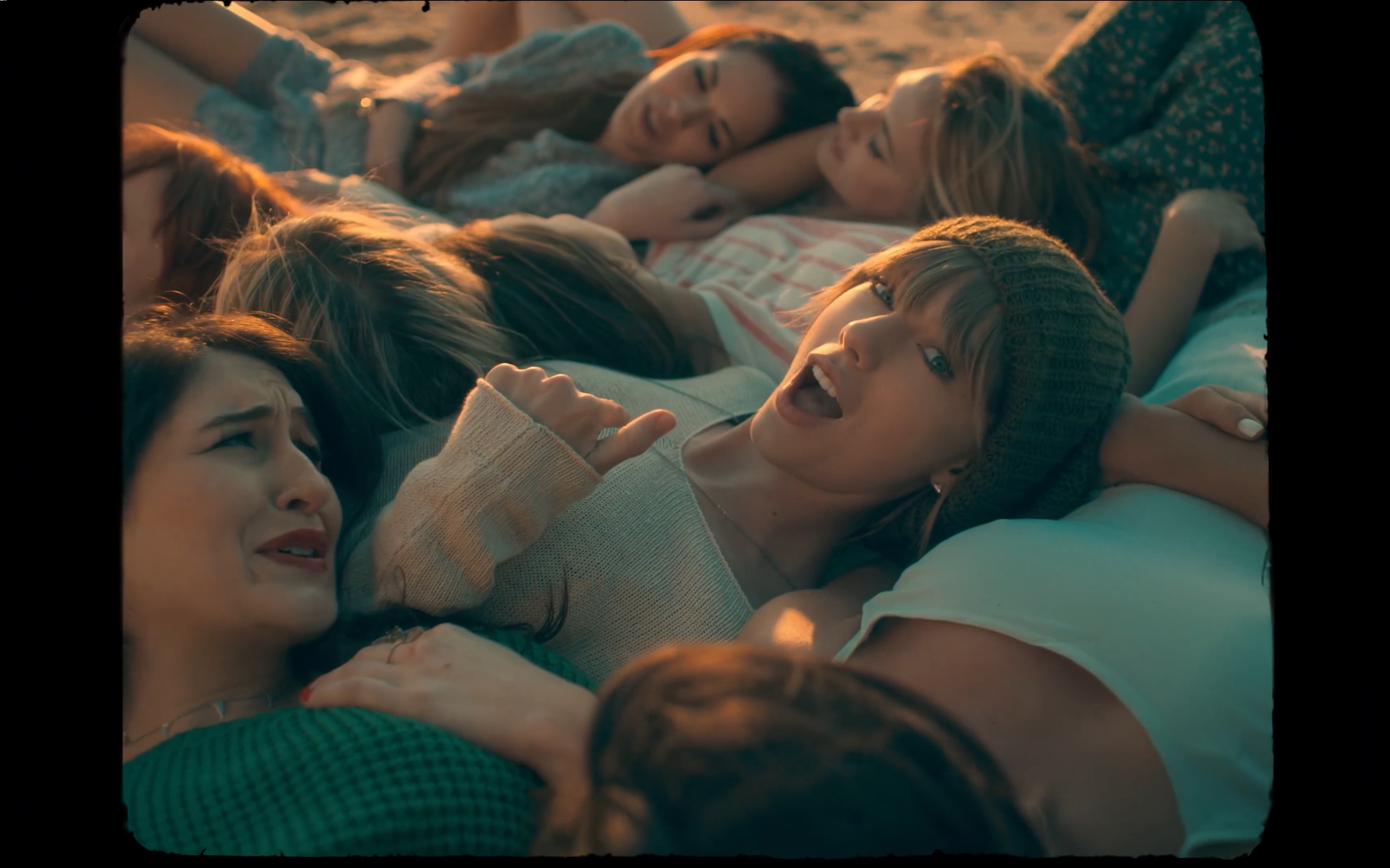 4k 霉霉taylor swift重录版专辑《red》mv