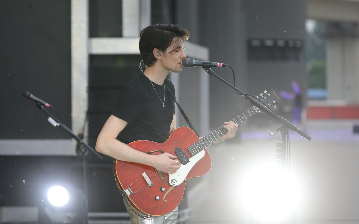 饭拍音乐节上的超帅短发jamesbay