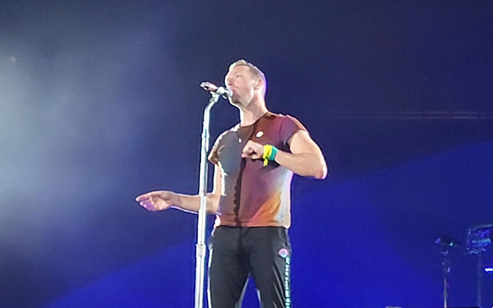 【音乐现场】unstoppable force coldplay live 演唱会_哔哩哔哩_bili