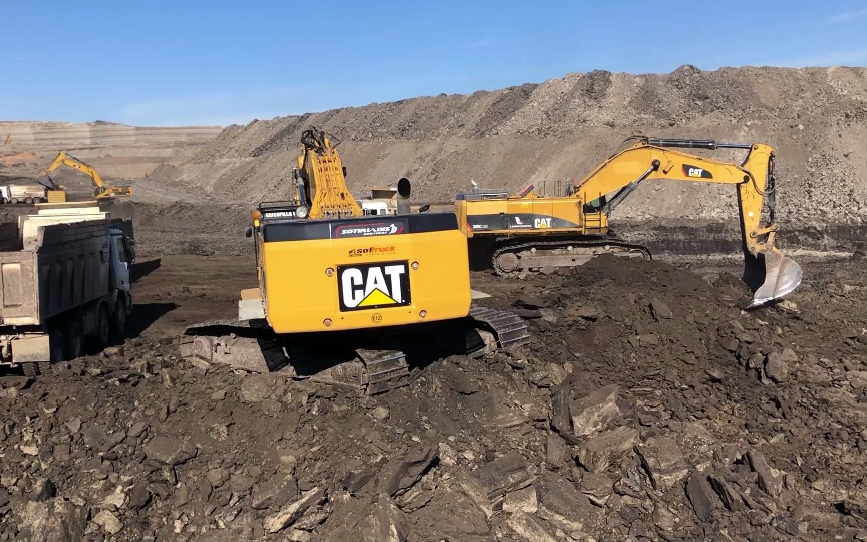 caterpillar 385c挖掘机在煤矿工作-sotiriadis/labrianidis采矿工程