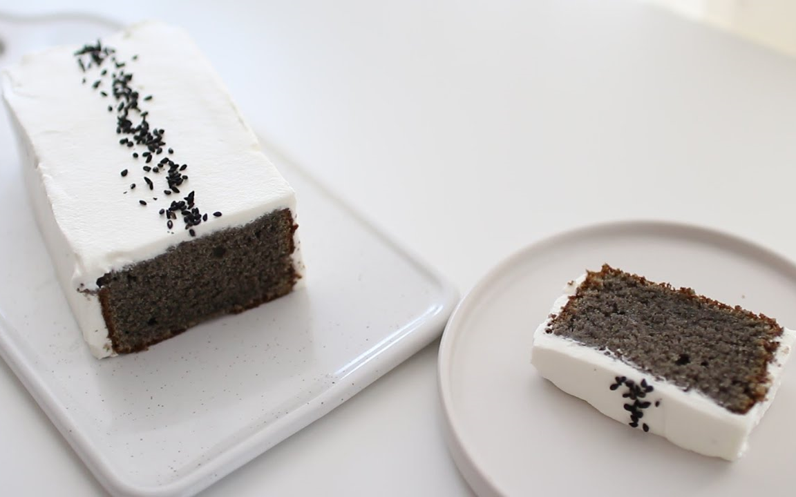 【sunday】黑芝麻蛋糕~|how to make black sesame cake_哔哩哔哩