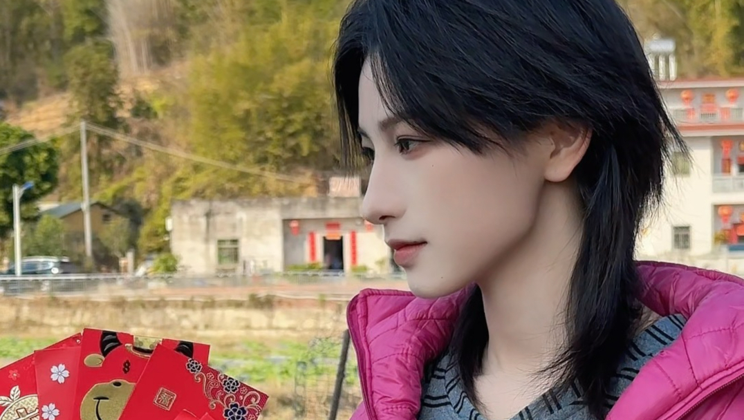 不婚主义的小姨回村了