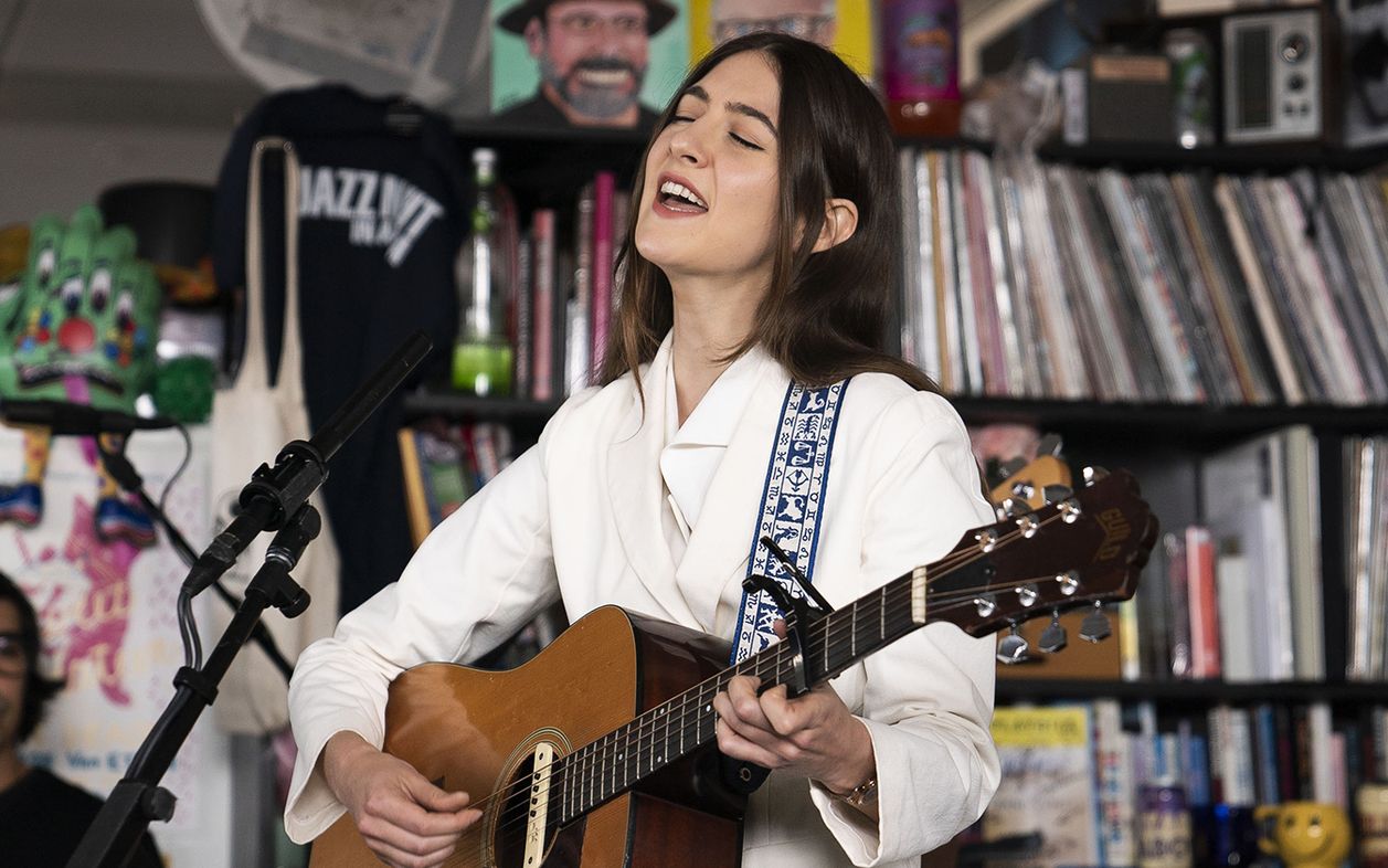 weyes blood - 2019 npr小桌音乐会 | npr tiny desk concert_哔哩