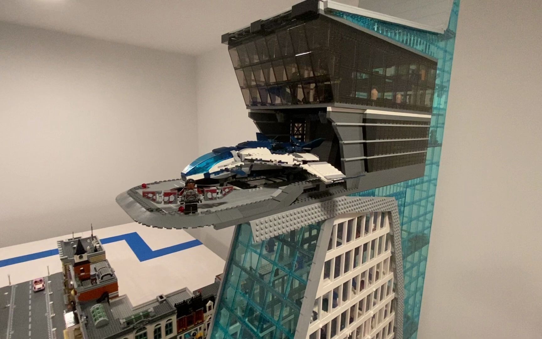 乐高复仇者大厦moc最终展示