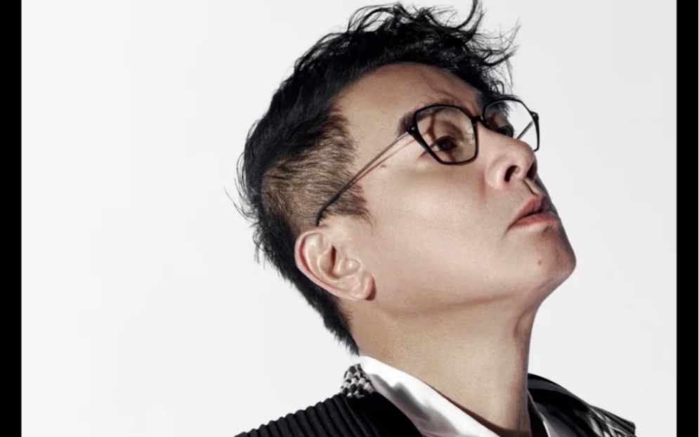 陈小春 眼镜,#林德伯格 新款眼镜6621 ,披荆斩棘的哥哥 ,明星同框