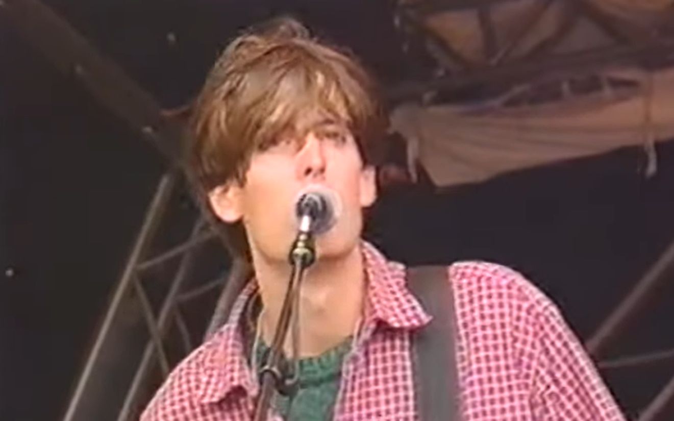 [图]Pavement - Perfume-V / In the Mouth a Desert (Reading Festival 1992)