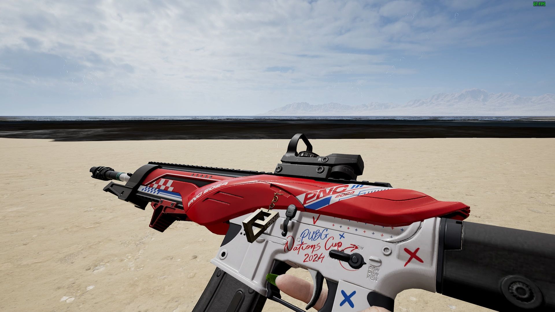 pubg:绝地求生 pnc2024套装武器 m4 mini