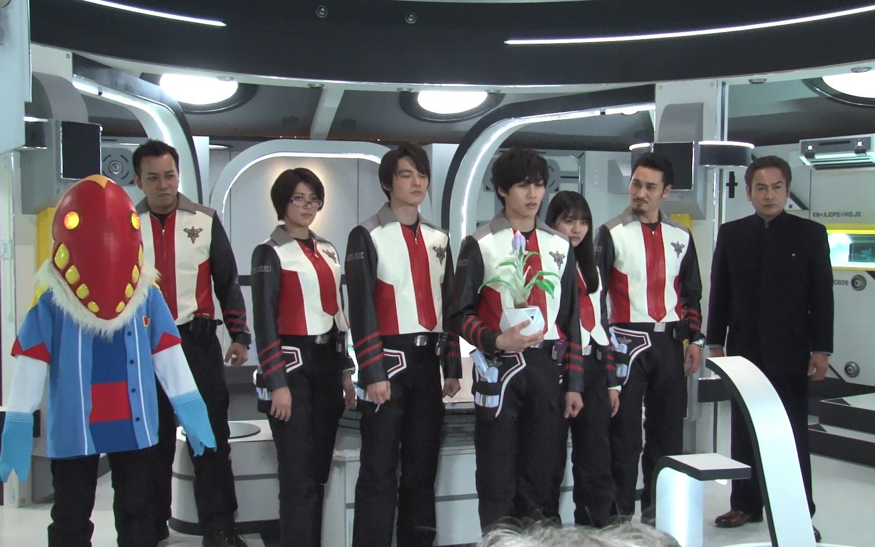 【中文熟肉】特利迦奥特曼 拍摄花絮【星空字幕组】