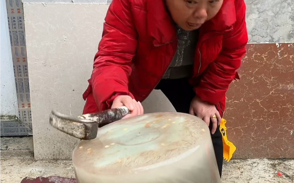 周妈妈有来砸冰了