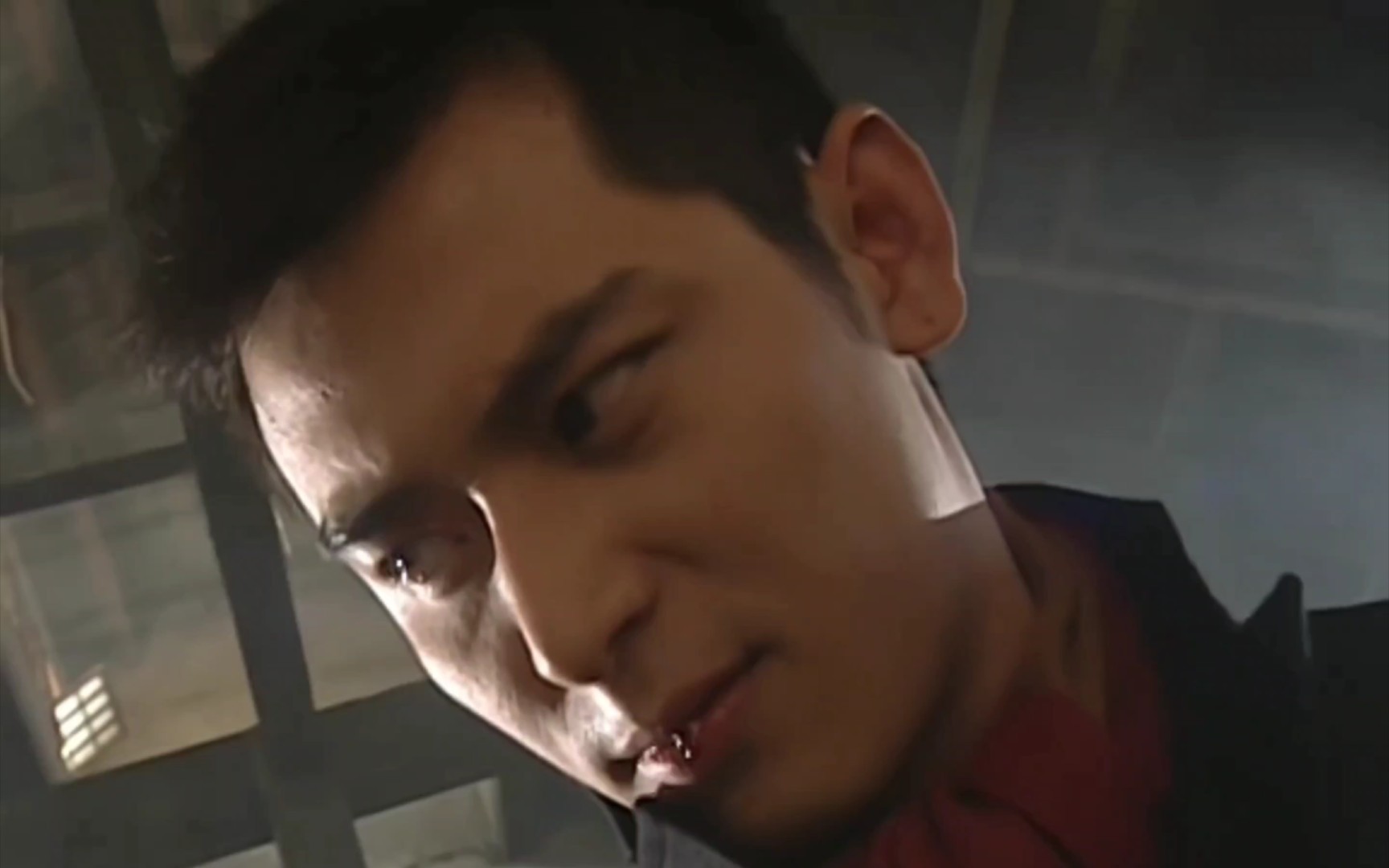 2004《中华英雄》金太保cut 无字幕 74 26-3 →_→ 码头解封金爹