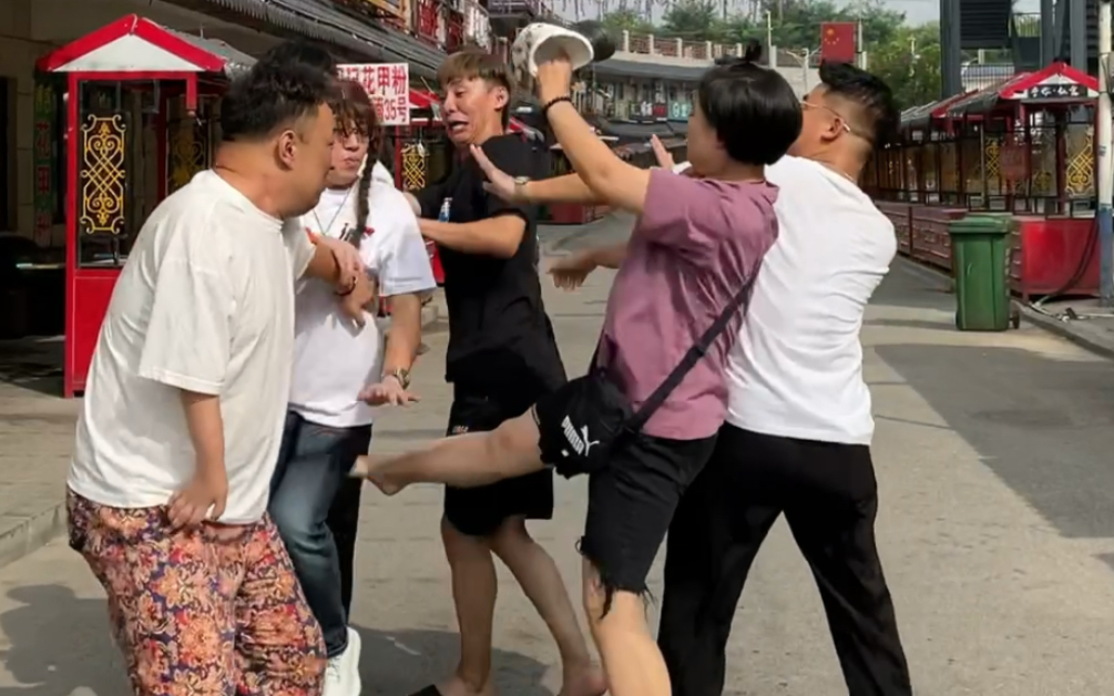 大石桥联盟拍摄现场变成了斗殴现场ha62ha62ha