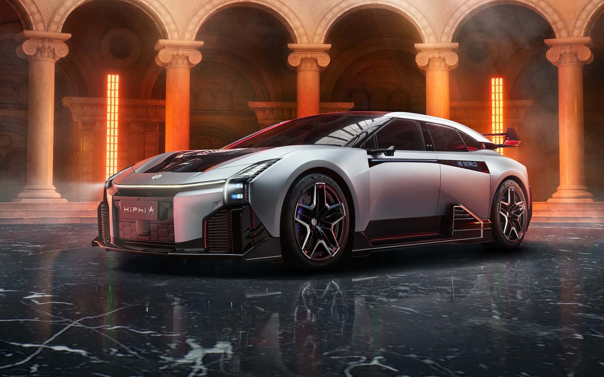 顶级超跑高合hiphi a:最大1305马力,科幻如概念车!