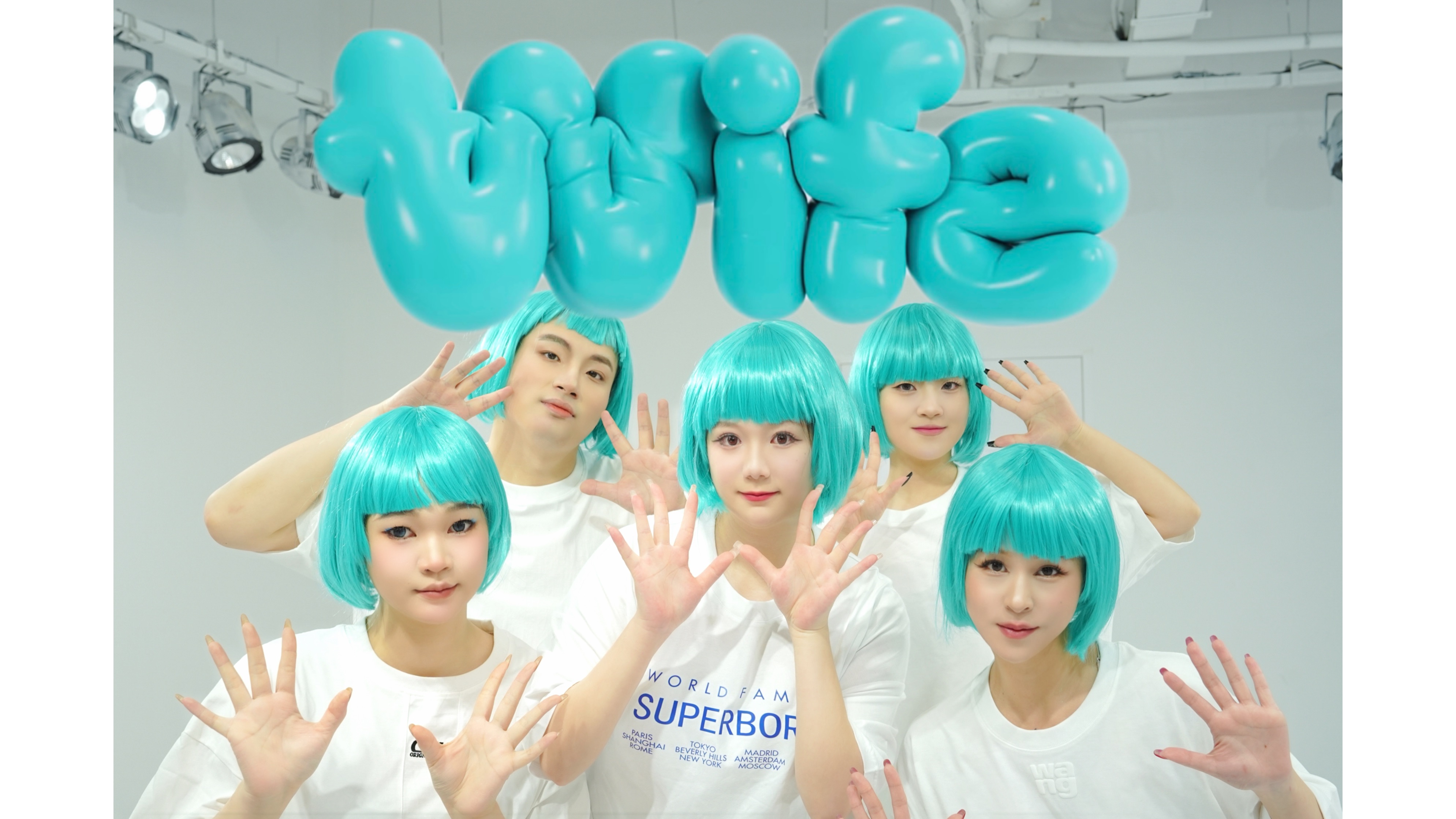 【奶香】五朵拉给你当老婆你也配/超还原翻跳/wife-gidle