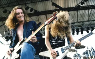 Tải video: 【一个把Bass当吉他弹的人】Cliff Burton bass solo (Metallica, live 1983)