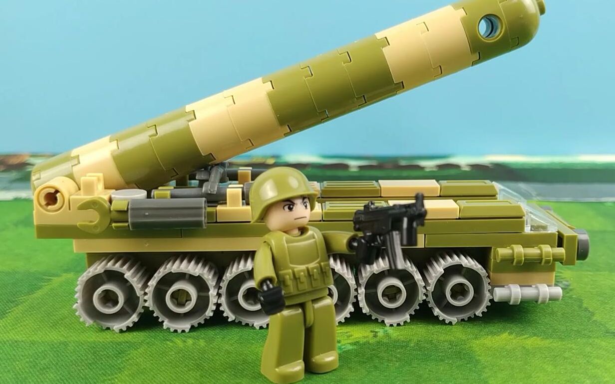 白杨m洲际导弹模型拼装,这样霸气的军事装备模型酷吗?